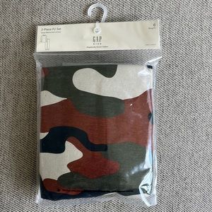Gap Kids Camo 2 Piece PJ Set Size 6